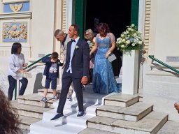 La Cerimonia Vista Dagli Amici